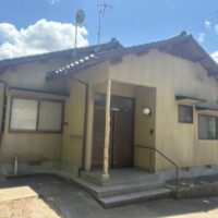 (玄関)